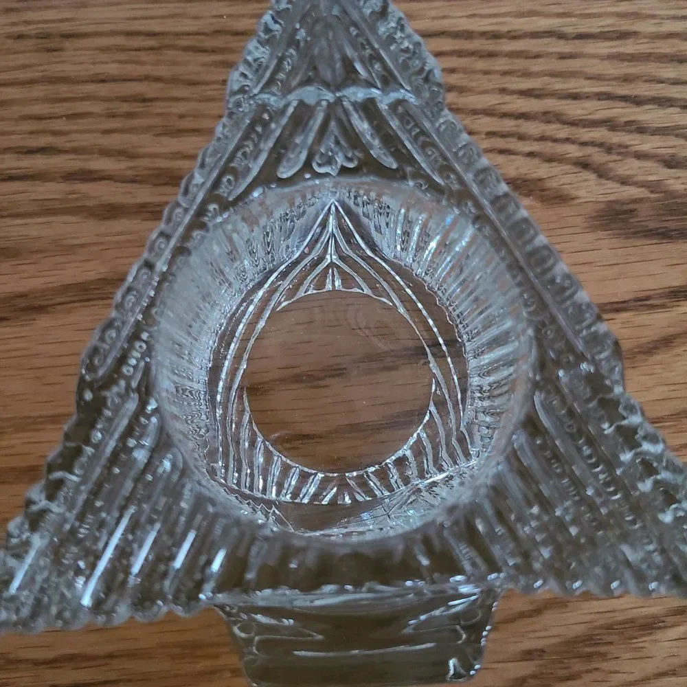 Avon glass sculptured